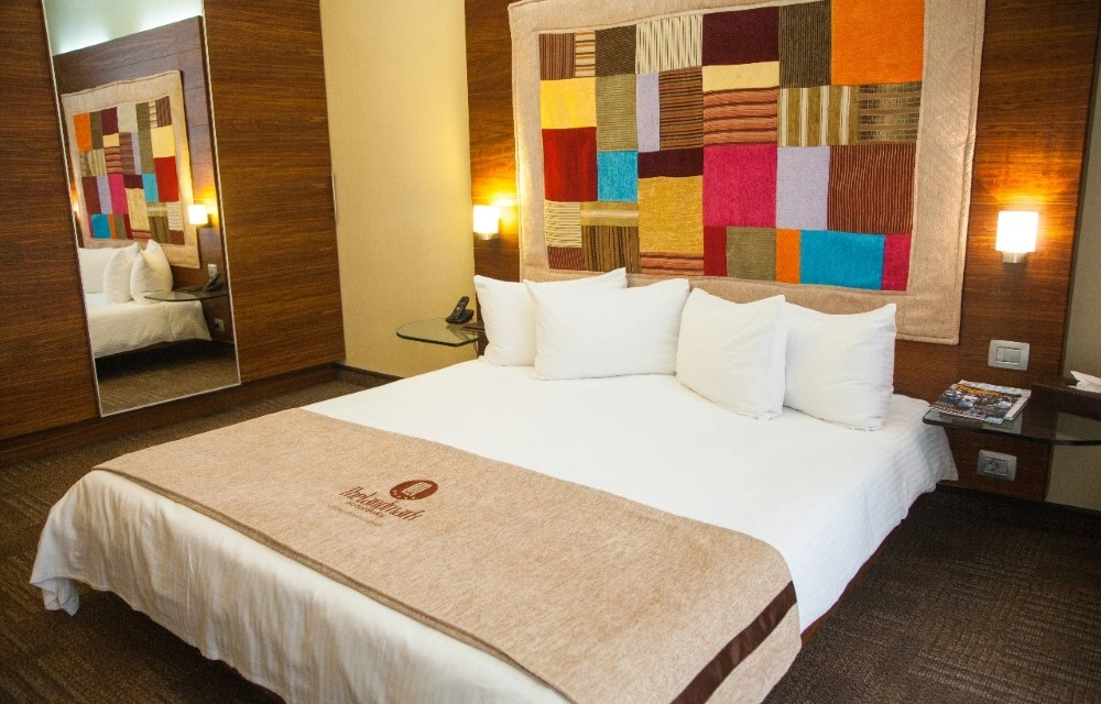 Studio Apartment City View Room